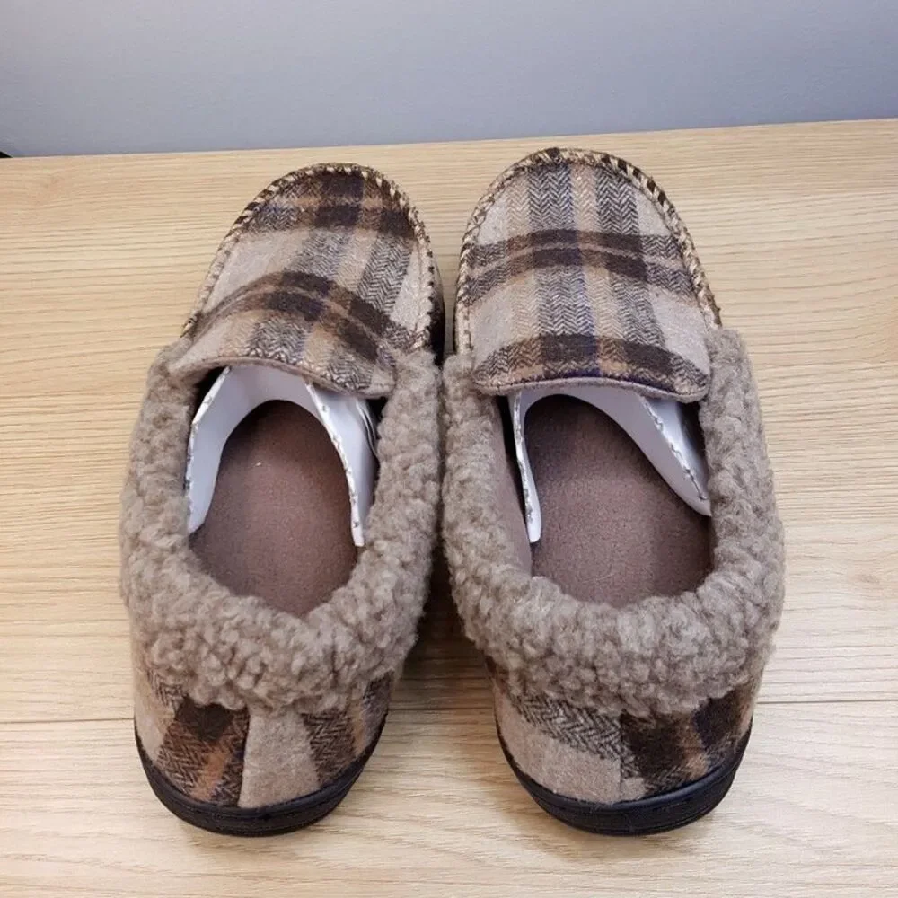 ISOTONER Slippers Mens Size 9.5 10.5 Tan Brown Plaid Plush Lined Gel Memory Foam